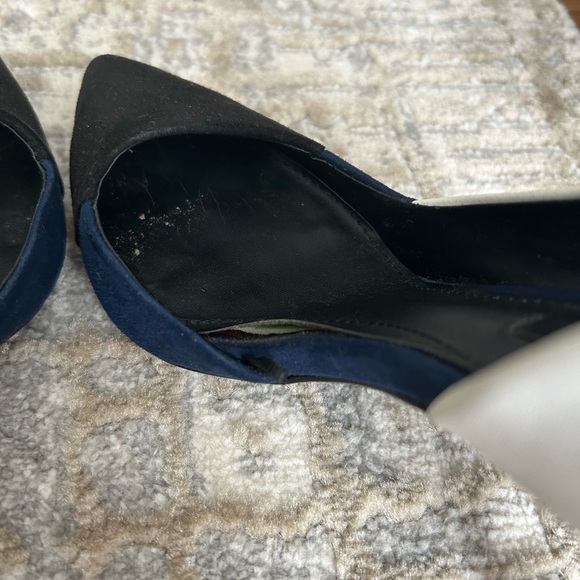 Beautiful ZARA TriColor (White, Black and Blue) Pointed Toe Heels in Size 36/ 6 - Picture 7 of 10